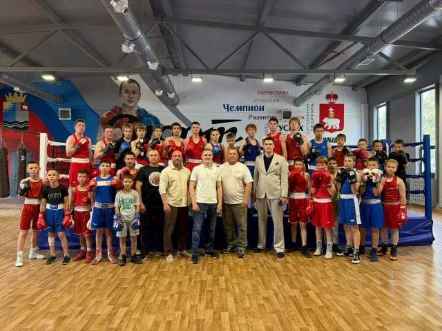 🥊 В Чернушке открылся новый зал бокса!
